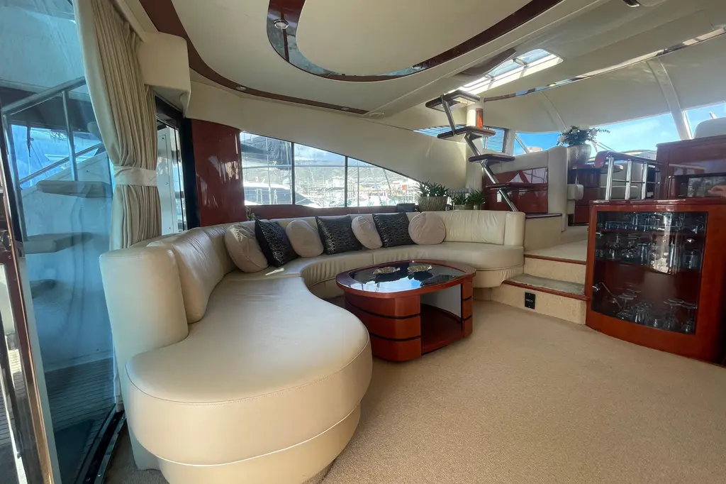 2001 Fairline Squadron 58 Yacht For Sale in Elburg 2001 Fairline Squadron 58 Yacht For Sale in Elburg
