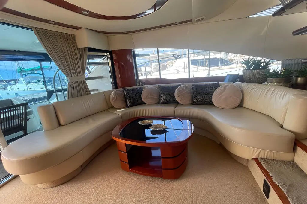2001 Fairline Squadron 58 Yacht For Sale in Elburg 2001 Fairline Squadron 58 Yacht For Sale in Elburg