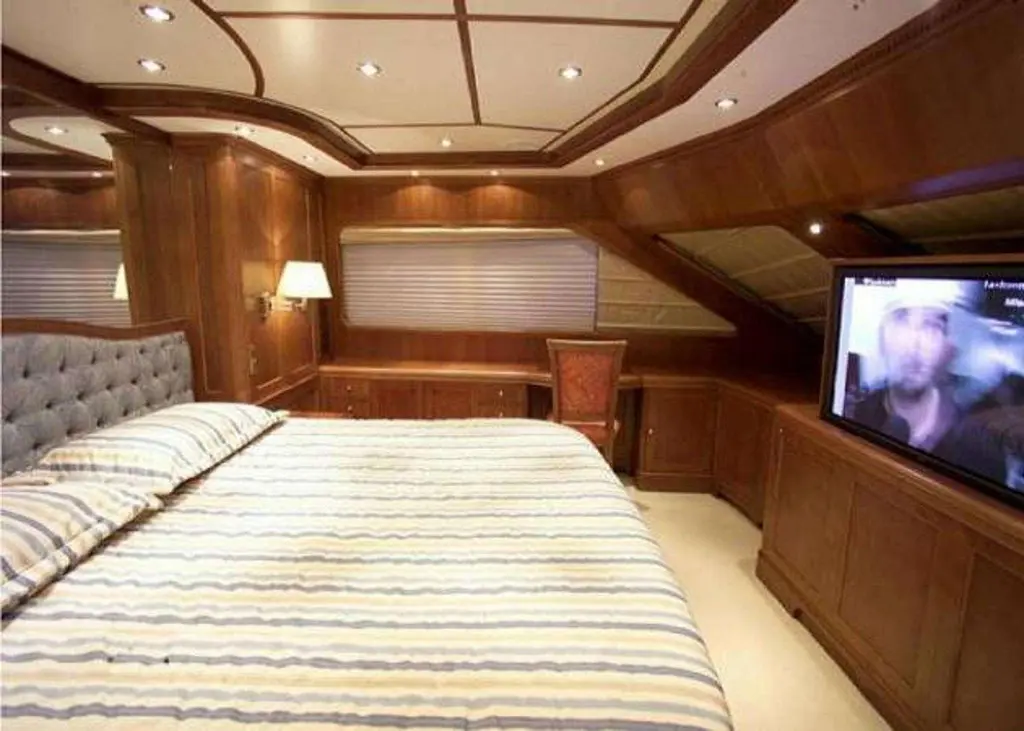 ENIGMA 2004 Benetti Tradition 100 Yacht For Sale in Rovinj ENIGMA 2004 Benetti Tradition 100 Yacht For Sale in Rovinj