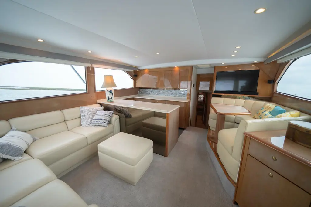 2005 Viking 52 Convertible Yacht For Sale in Port Aransas TX 2005 Viking 52 Convertible Yacht For Sale in Port Aransas TX