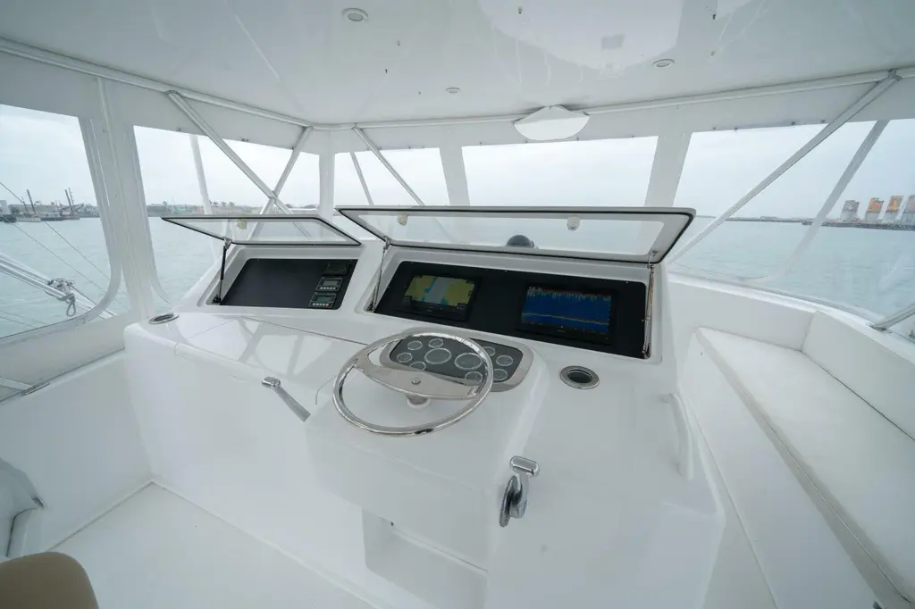2005 Viking 52 Convertible Yacht For Sale in Port Aransas TX 2005 Viking 52 Convertible Yacht For Sale in Port Aransas TX