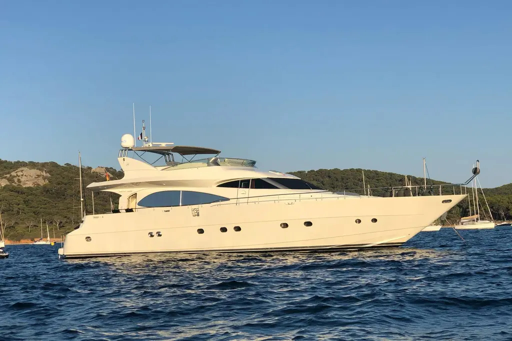 2003 Mochi Craft 22.5 Axis Yacht For Sale in Rovinj 2003 Mochi Craft 22.5 Axis Yacht For Sale in Rovinj