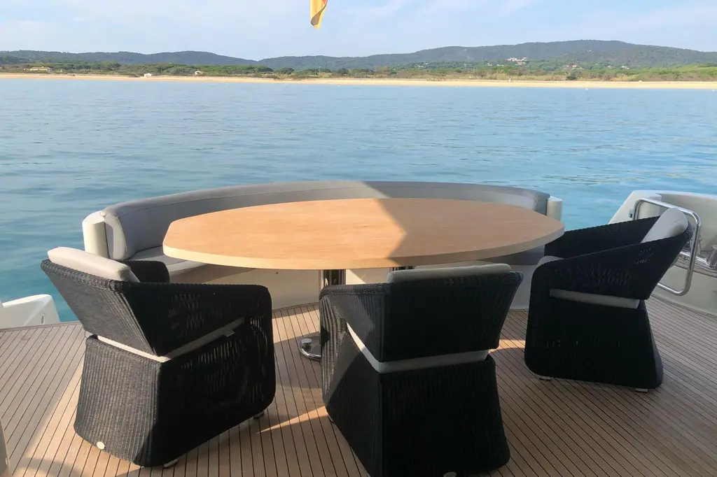 2003 Mochi Craft 22.5 Axis Yacht For Sale in Rovinj 2003 Mochi Craft 22.5 Axis Yacht For Sale in Rovinj