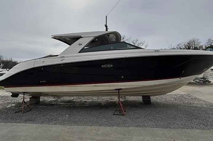 2023 Sea Ray SLX 400 Yacht For Sale in Woodbridge VA 2023 Sea Ray SLX 400 Yacht For Sale in Woodbridge VA