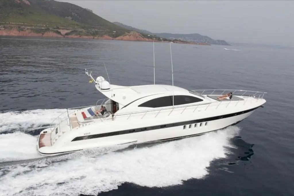 KISSME 2004 Mangusta 72 Yacht For Sale in Fiumicino IT-RM KISSME 2004 Mangusta 72 Yacht For Sale in Fiumicino IT-RM