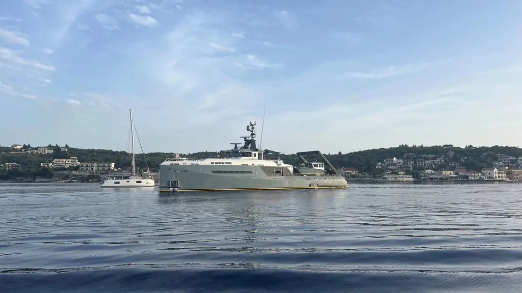 NO DESTINATION 2009 Damen Fast Crew Supplier 3307 Yacht For Sale in Ventimiglia NO DESTINATION 2009 Damen Fast Crew Supplier 3307 Yacht For Sale in Ventimiglia