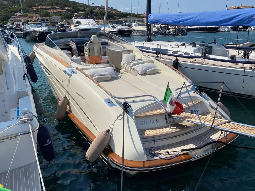 2008 Custom Riva 44 RIVARAMA Yacht For Sale in Sardegna - Costa Smeralda 2008 Custom Riva 44 RIVARAMA Yacht For Sale in Sardegna - Costa Smeralda
