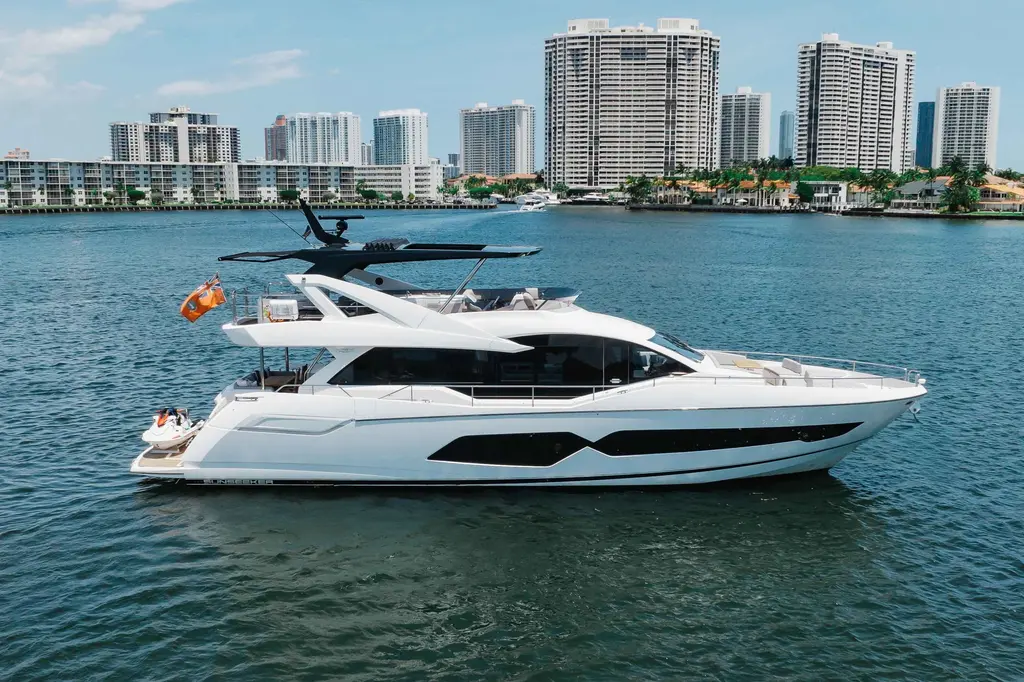 2022 sunseeker 76 yacht milamo aventura florida for sale