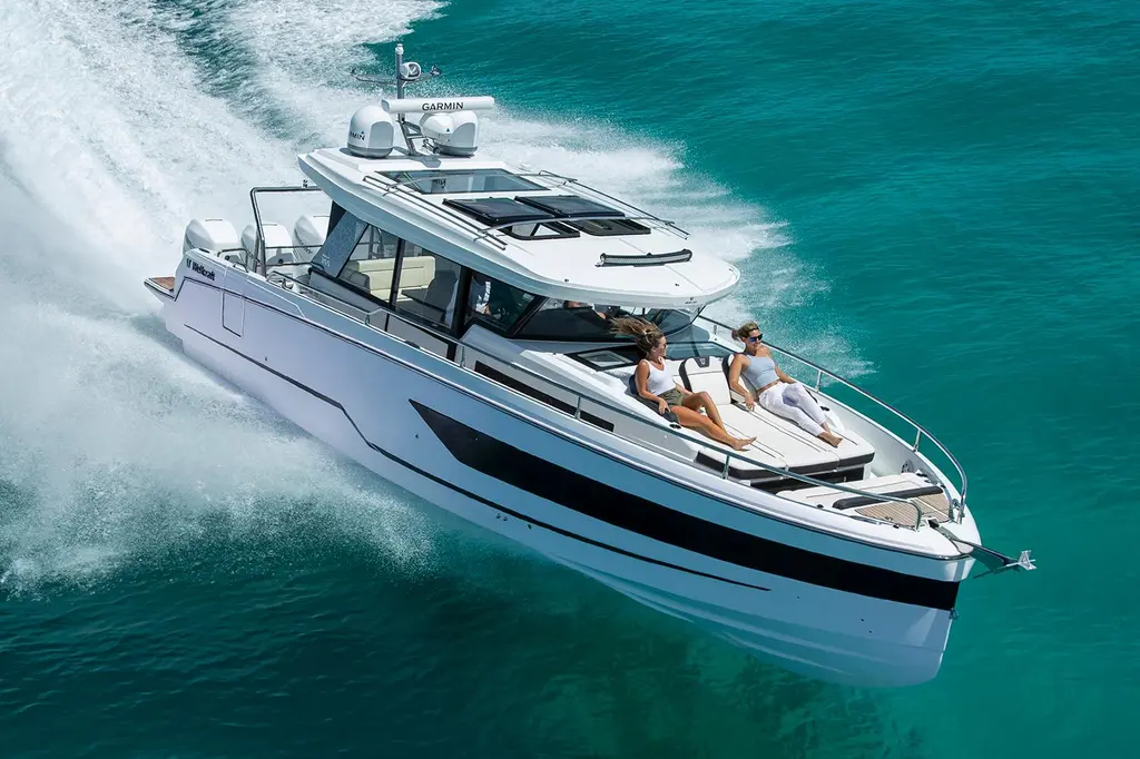 2023 Wellcraft 355 Yacht For Sale in Rijeka 2023 Wellcraft 355 Yacht For Sale in Rijeka