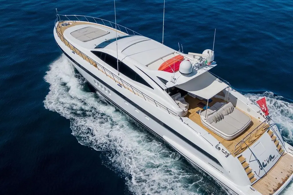 2008 Mangusta 92 Yacht For Sale in Castellammare di Stabia IT-NA 2008 Mangusta 92 Yacht For Sale in Castellammare di Stabia IT-NA