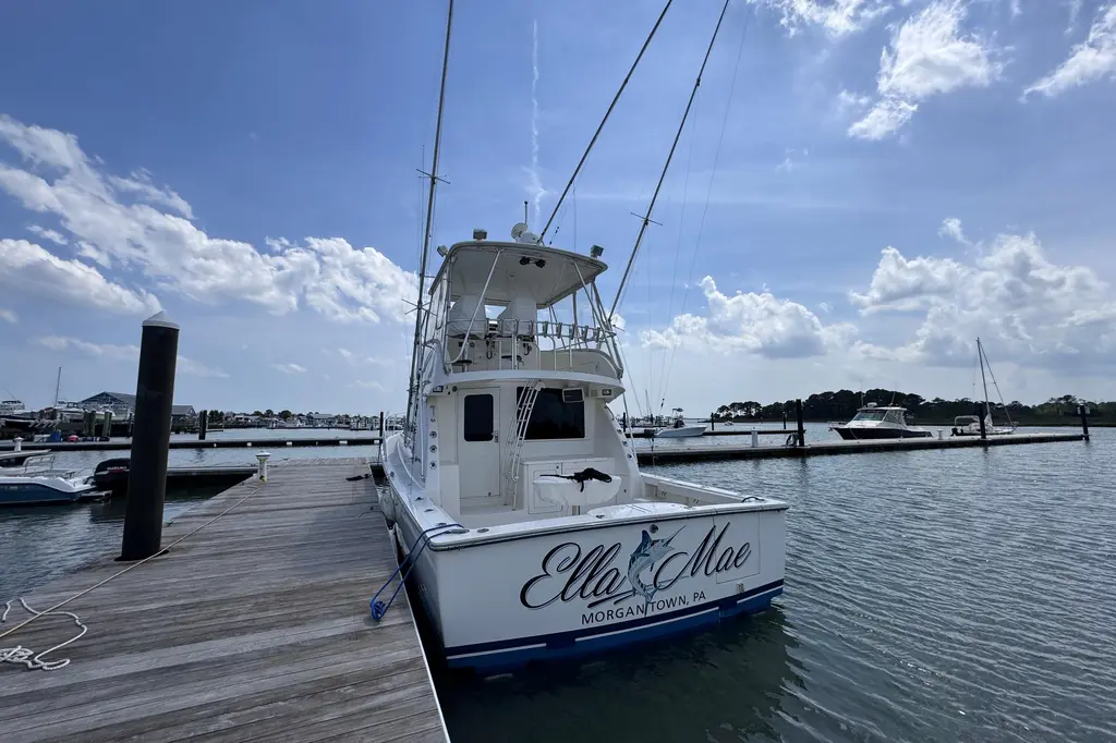 Ella Mae 2011 Henriques 42 Flybridge Yacht For Sale in Rehoboth Beach DE Ella Mae 2011 Henriques 42 Flybridge Yacht For Sale in Rehoboth Beach DE