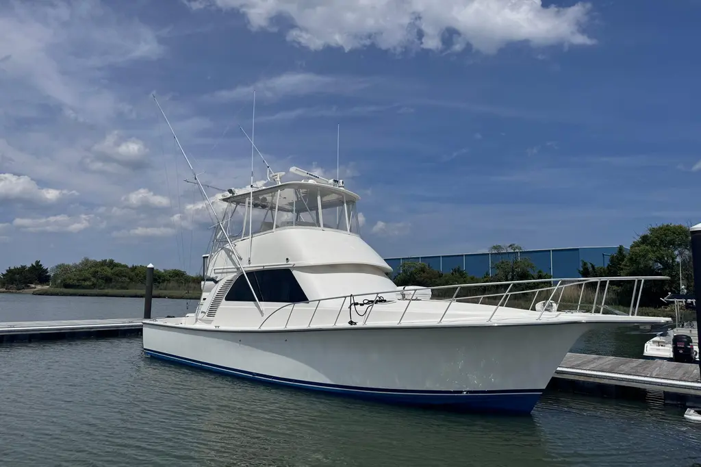 Ella Mae 2011 Henriques 42 Flybridge Yacht For Sale in Rehoboth Beach DE Ella Mae 2011 Henriques 42 Flybridge Yacht For Sale in Rehoboth Beach DE