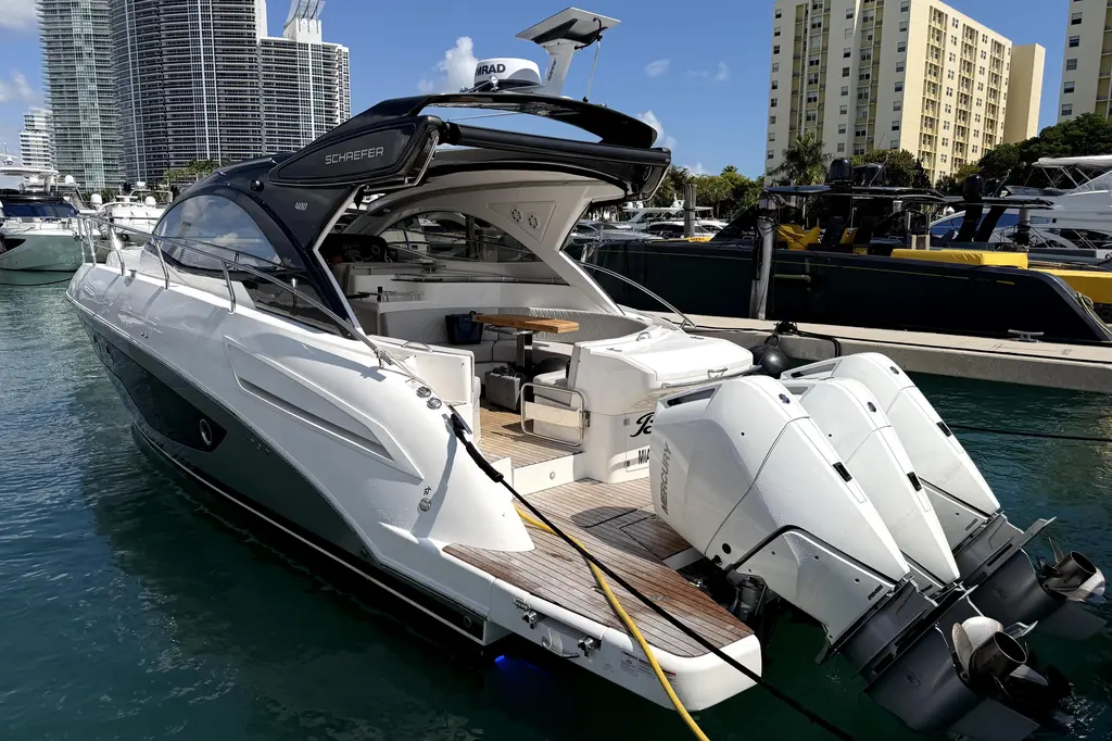 2024 Schaefer 400 Yacht For Sale in Miami Beach FL 2024 Schaefer 400 Yacht For Sale in Miami Beach FL