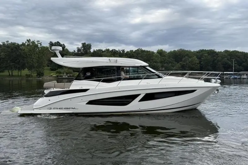 2017 regal 42 grande coupe osage beach missouri for sale