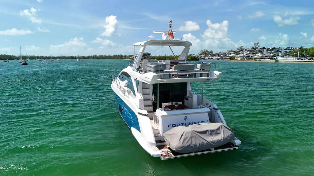 FORTUNATO 2016 Azimut 50 Yacht For Sale in Key Biscayne FL FORTUNATO 2016 Azimut 50 Yacht For Sale in Key Biscayne FL