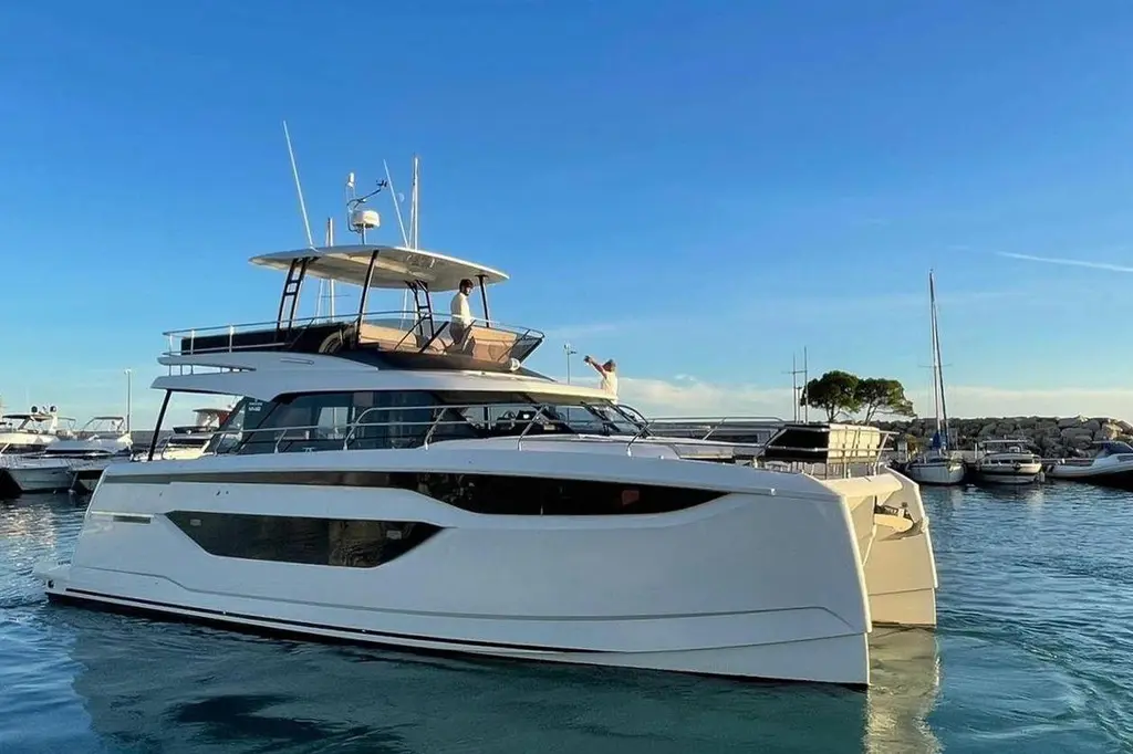 2024 Prestige M48 Yacht For Sale in Monaco 2024 Prestige M48 Yacht For Sale in Monaco