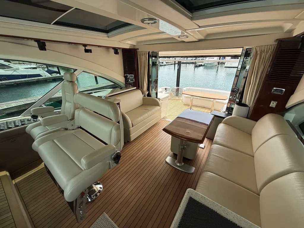 Rip Tide V 2009 Sea Ray 60 Sundancer Yacht For Sale in Chicago IL Rip Tide V 2009 Sea Ray 60 Sundancer Yacht For Sale in Chicago IL