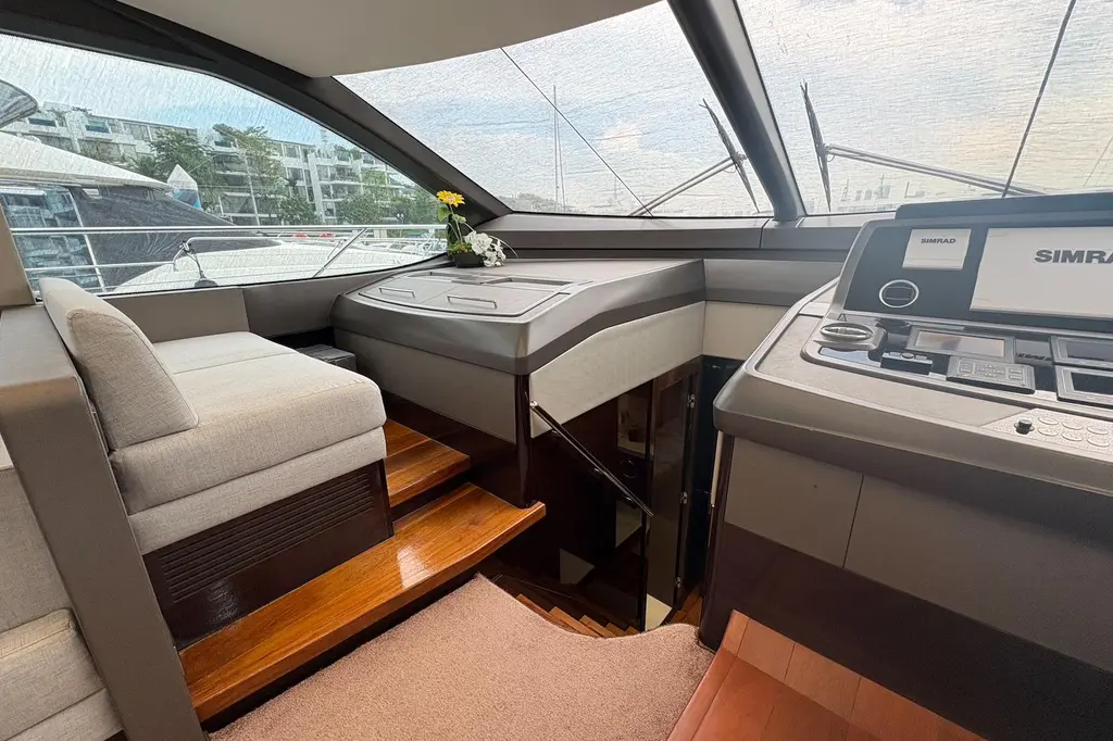  2019 Sunseeker Manhattan 66 Yacht For Sale in Singapore 