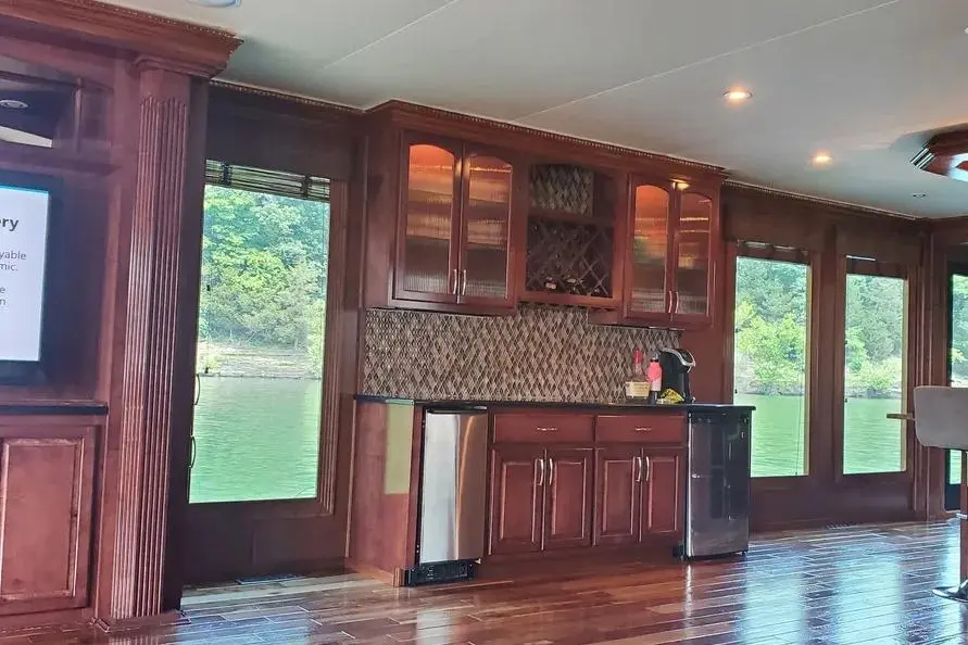 2012 Thoroughbred Houseboat 21x103 Yacht For Sale in Jamestown KY 2012 Thoroughbred Houseboat 21x103 Yacht For Sale in Jamestown KY