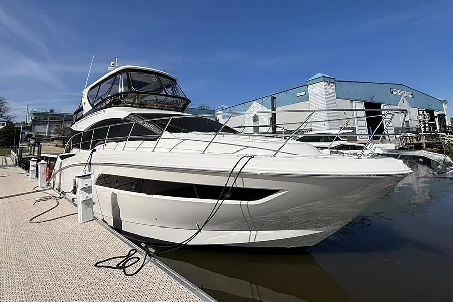 2015 Sea Ray 510 Fly Yacht For Sale in Woodbridge VA 2015 Sea Ray 510 Fly Yacht For Sale in Woodbridge VA