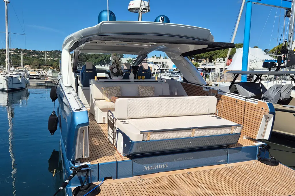 MAMINA 2024 Jeanneau DB/43 IB Yacht For Sale in Les Issambres 83 MAMINA 2024 Jeanneau DB/43 IB Yacht For Sale in Les Issambres 83