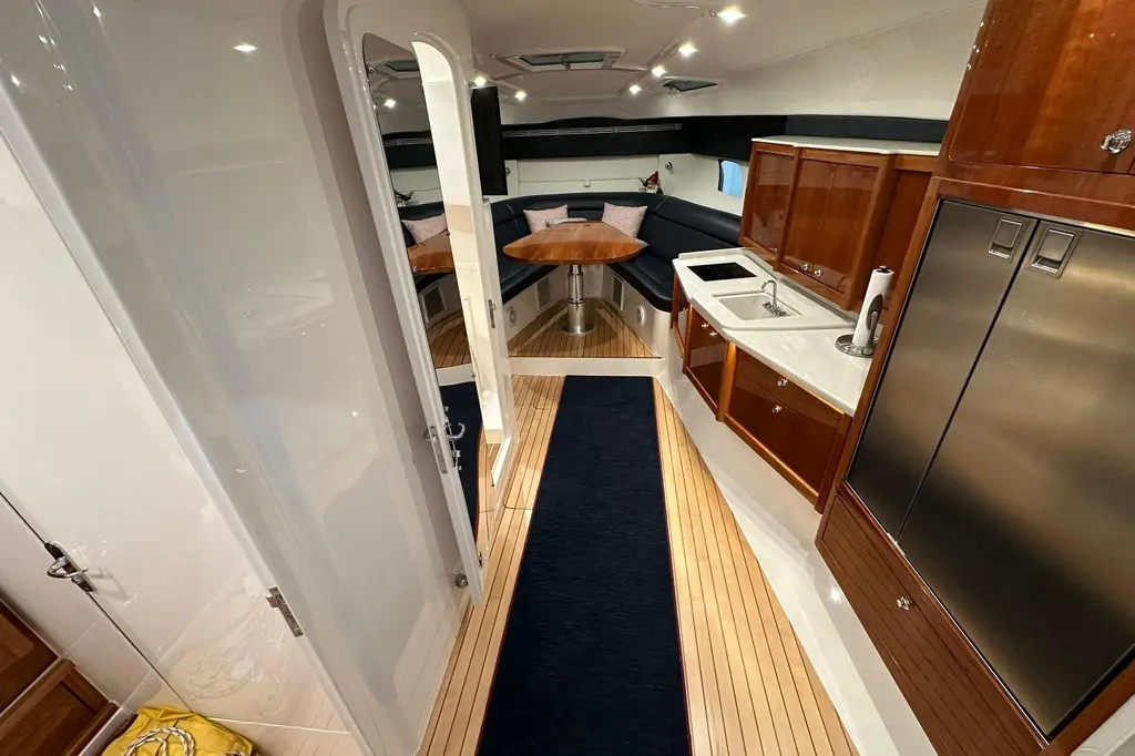 MARIAN J 2020 Intrepid 475 Sport Yacht Yacht For Sale in South Haven MI MARIAN J 2020 Intrepid 475 Sport Yacht Yacht For Sale in South Haven MI