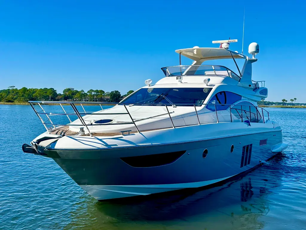Yacht Sea 2011 Azimut Flybridge Yacht For Sale in Sandestin FL Yacht Sea 2011 Azimut Flybridge Yacht For Sale in Sandestin FL