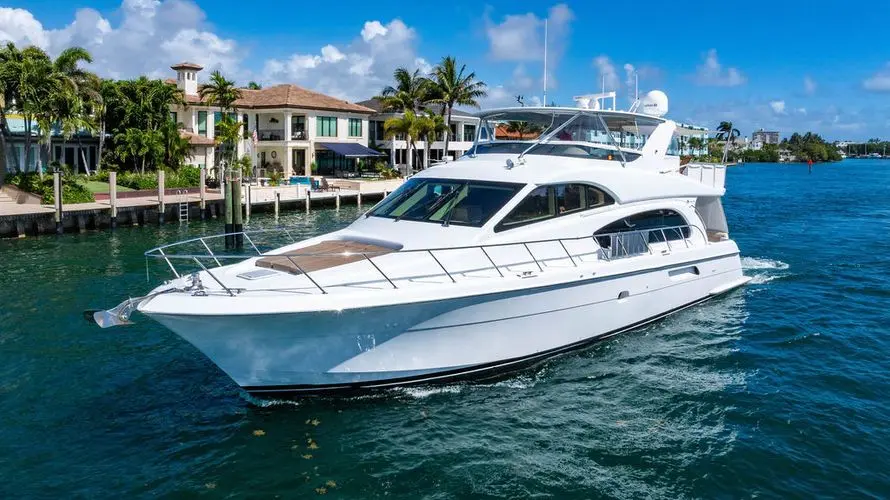LADY BELLA 2006 Hatteras 64 Motor Yacht Yacht For Sale in Fort Lauderdale FL LADY BELLA 2006 Hatteras 64 Motor Yacht Yacht For Sale in Fort Lauderdale FL