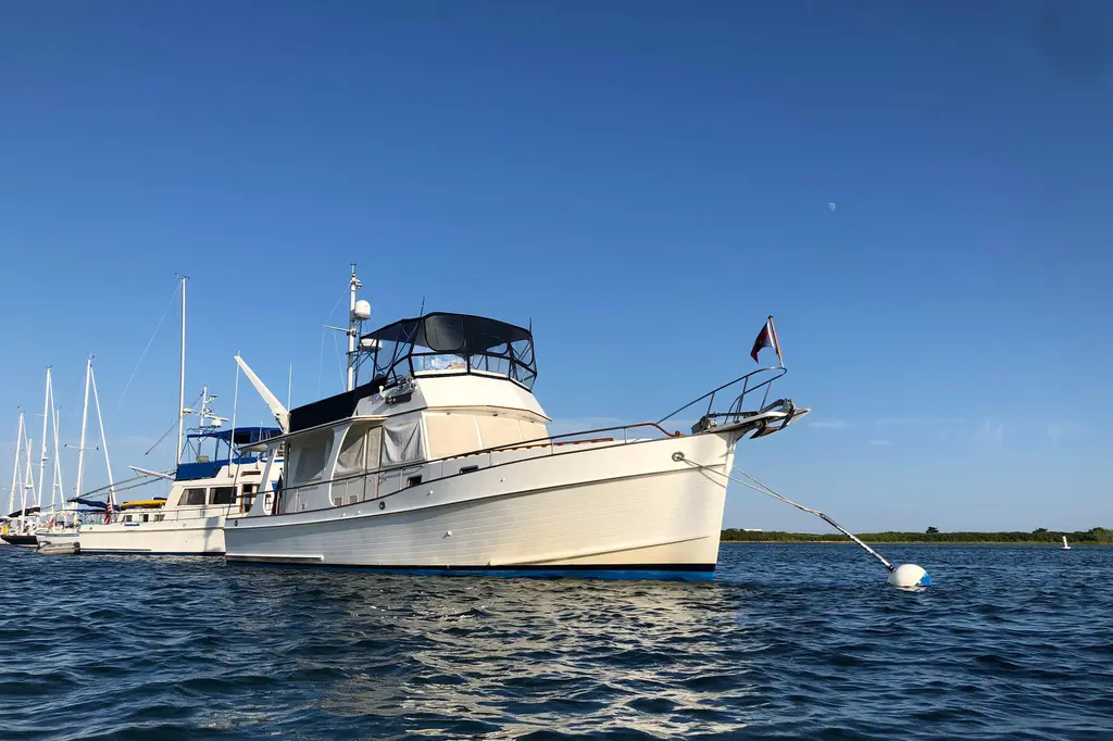 1999 Grand Banks 46 Europa Yacht For Sale in Newport RI 1999 Grand Banks 46 Europa Yacht For Sale in Newport RI