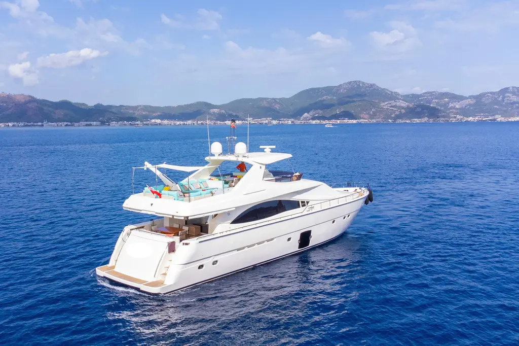 ASTARTE 2007 Ferretti Yachts 830 Yacht For Sale in Athens ASTARTE 2007 Ferretti Yachts 830 Yacht For Sale in Athens