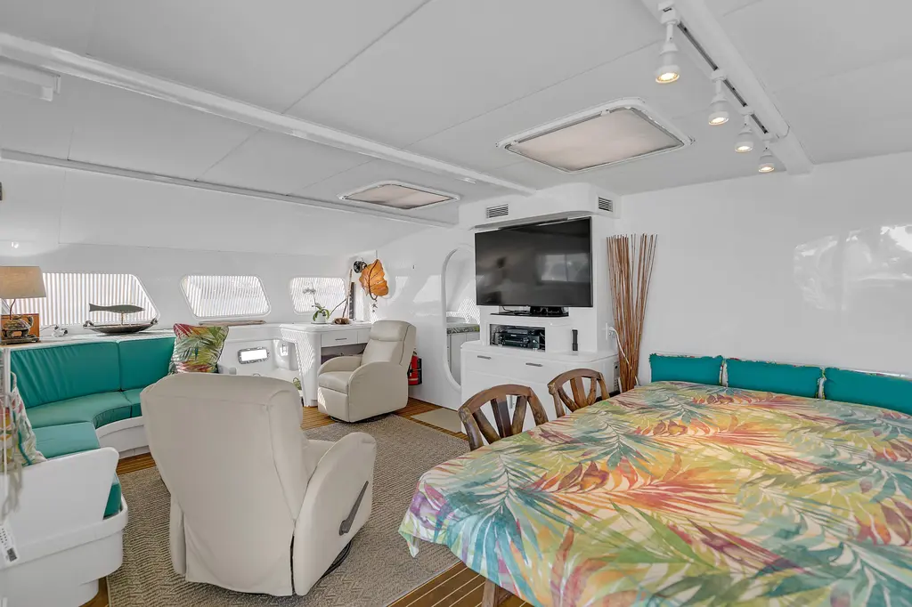 Cat's Meow 1988 Kelsall Manannan 78 Custom Yacht For Sale in Salinas Cat's Meow 1988 Kelsall Manannan 78 Custom Yacht For Sale in Salinas