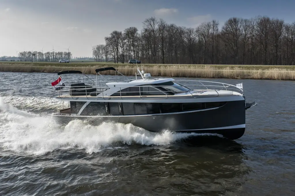 Panorama 53FF 2017 Steeler Panorama 53ff Yacht For Sale in Steenwijk Panorama 53FF 2017 Steeler Panorama 53ff Yacht For Sale in Steenwijk