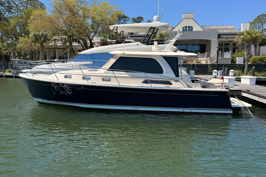 Little Indy 2022 Sabre 38 Salon Express Yacht For Sale in Charleston SC Little Indy 2022 Sabre 38 Salon Express Yacht For Sale in Charleston SC