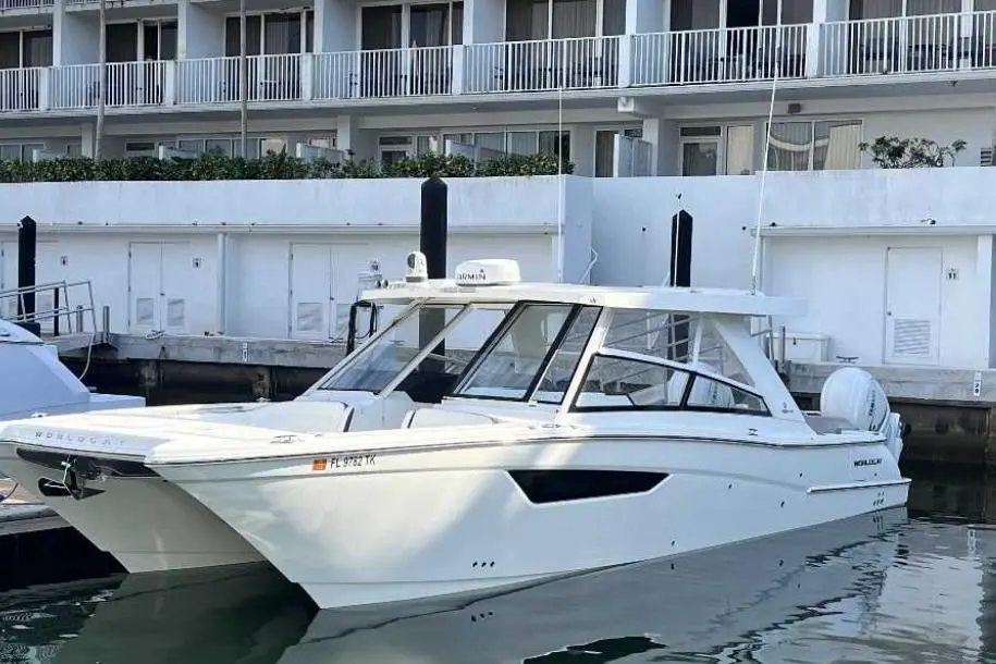 2023 world cat 400 dc x fort lauderdale florida for sale