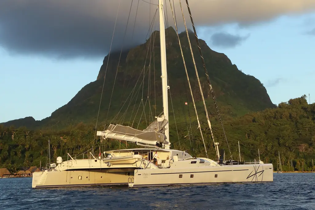 VITALIA II 2003 Converted Maxi Cruising Catamaran Yacht For Sale in Vannes 56 VITALIA II 2003 Converted Maxi Cruising Catamaran Yacht For Sale in Vannes 56