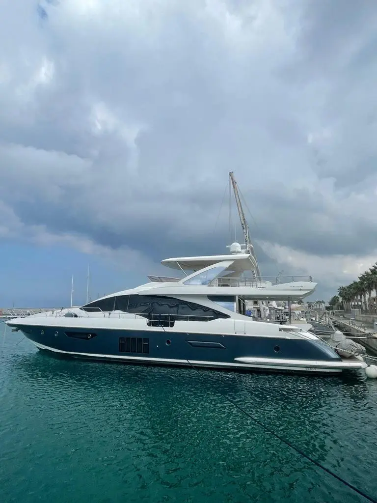 2014 Azimut 80 Yacht For Sale in Greece 2014 Azimut 80 Yacht For Sale in Greece