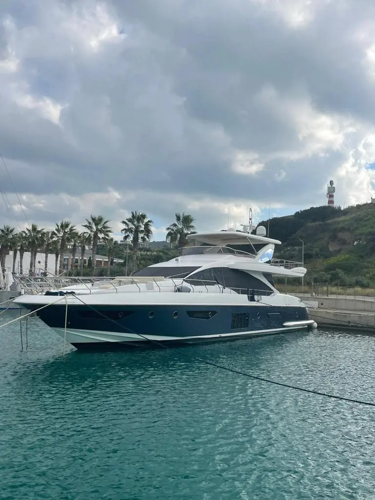2014 Azimut 80 Yacht For Sale in Greece 2014 Azimut 80 Yacht For Sale in Greece