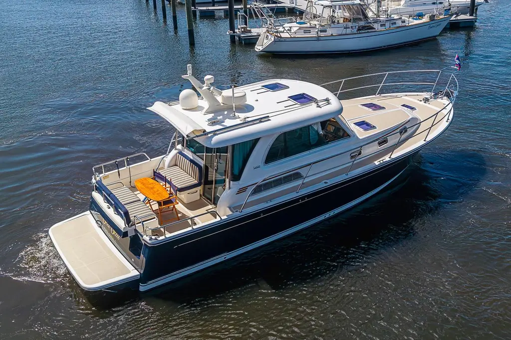 Sea Salt 2015 Sabre 38 Salon Express Yacht For Sale in Fort Myers FL