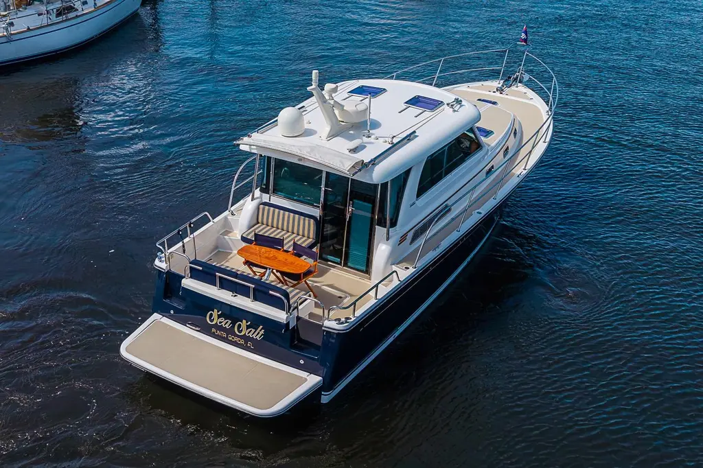 Sea Salt 2015 Sabre 38 Salon Express Yacht For Sale in Fort Myers FL
