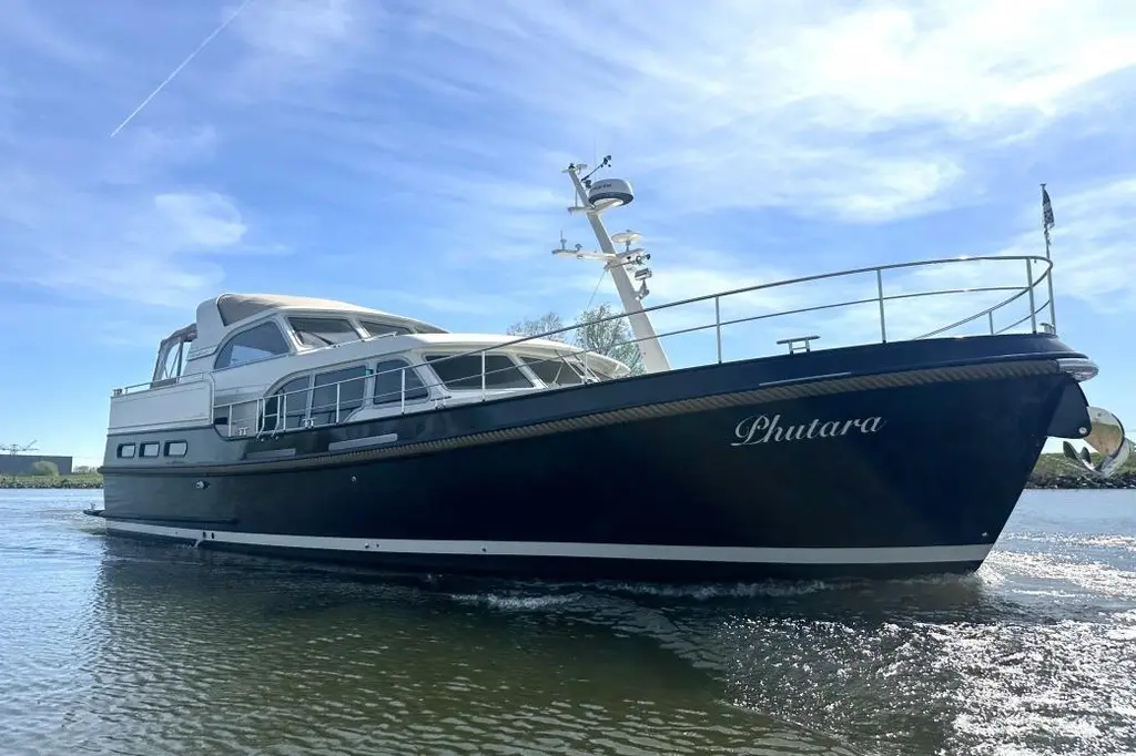 2026 Linssen Grand Sturdy 550 Variotop Yacht For Sale in Amsterdam 2026 Linssen Grand Sturdy 550 Variotop Yacht For Sale in Amsterdam