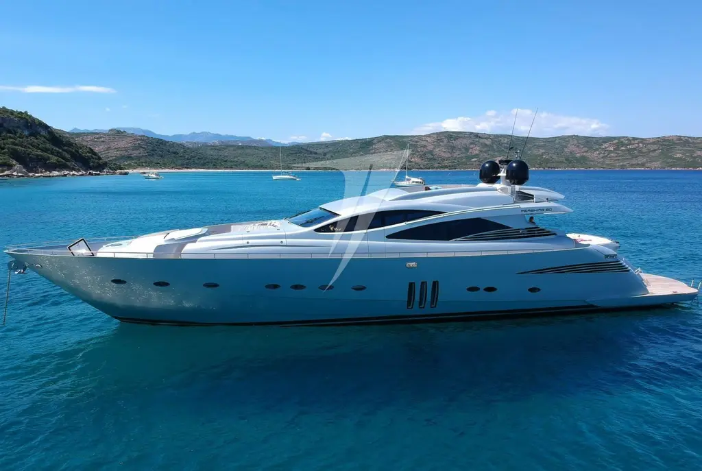 2009 Pershing 90 Yacht For Sale in Liguria 2009 Pershing 90 Yacht For Sale in Liguria