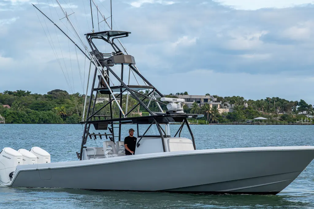 2024 Contender 44 ST Yacht For Sale in Stuart FL 2024 Contender 44 ST Yacht For Sale in Stuart FL