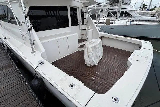 2007 Viking 52 Convertible Yacht For Sale in Seabrook TX 2007 Viking 52 Convertible Yacht For Sale in Seabrook TX