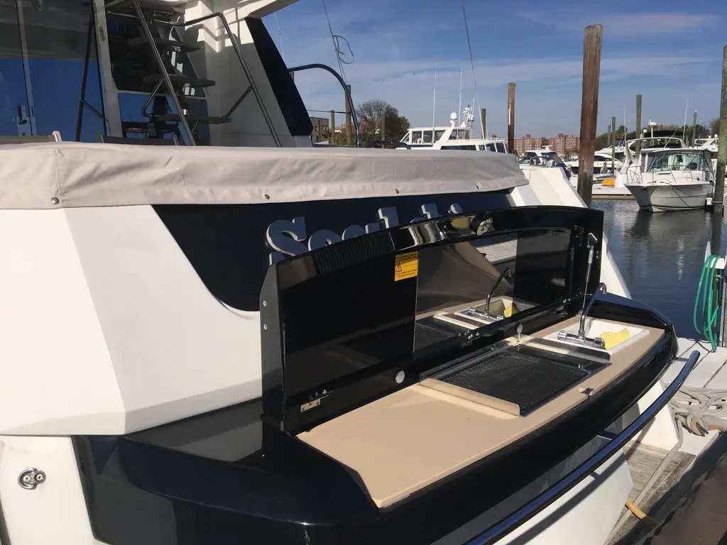 Soulshine 2017 Monte Carlo Yachts Monte Carlo MC6 Yacht For Sale in New Rochelle NY Soulshine 2017 Monte Carlo Yachts Monte Carlo MC6 Yacht For Sale in New Rochelle NY