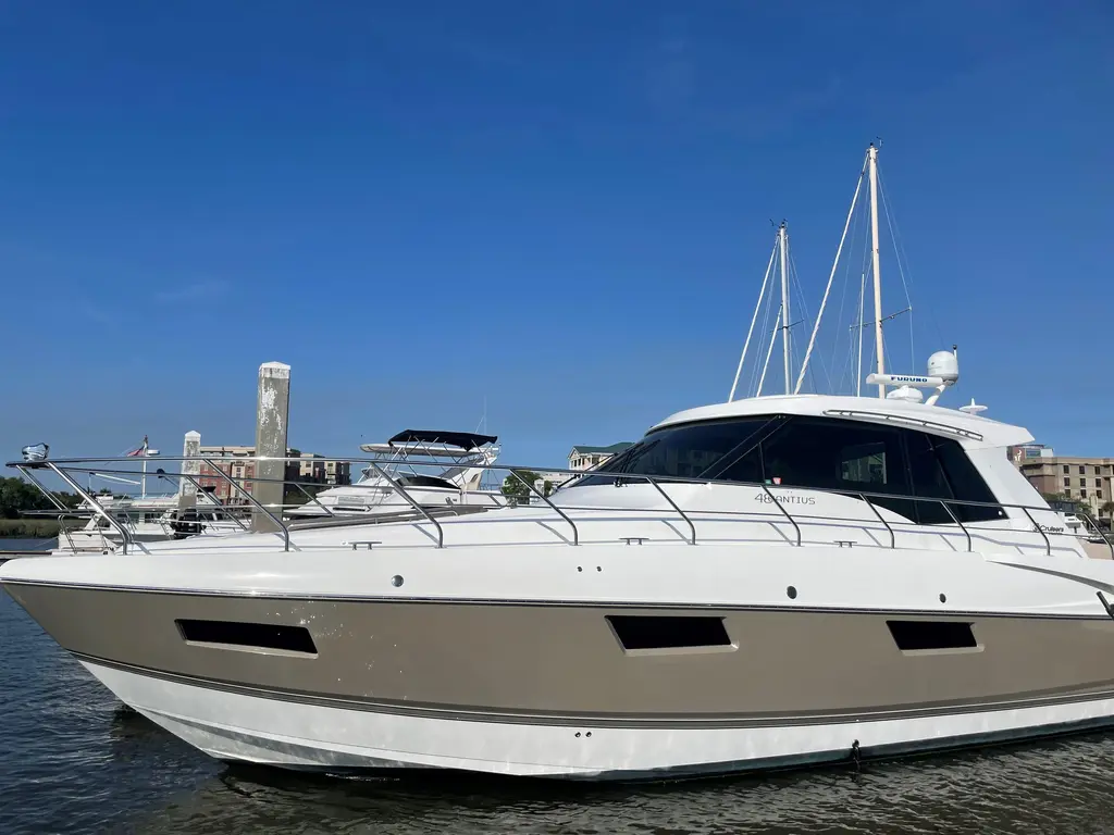2012 cruisers yachts 48 cantius seaquell narragansett rhode island for sale
