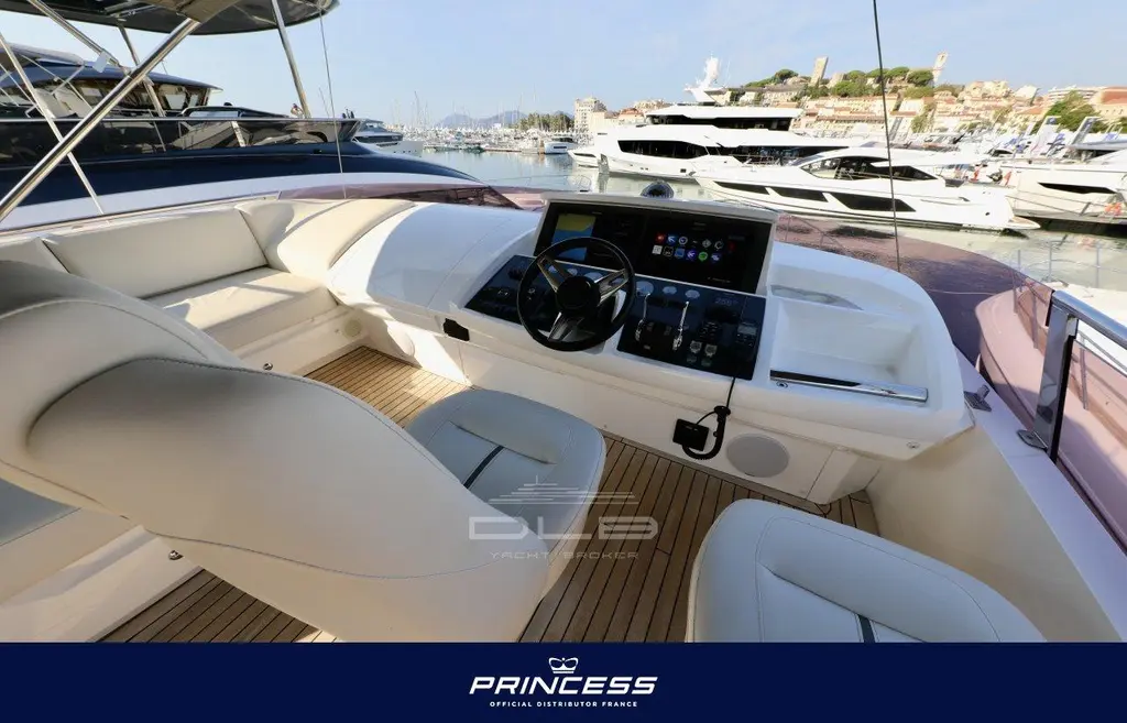 2020 Princess S66 Yacht For Sale in Mandelieu 2020 Princess S66 Yacht For Sale in Mandelieu
