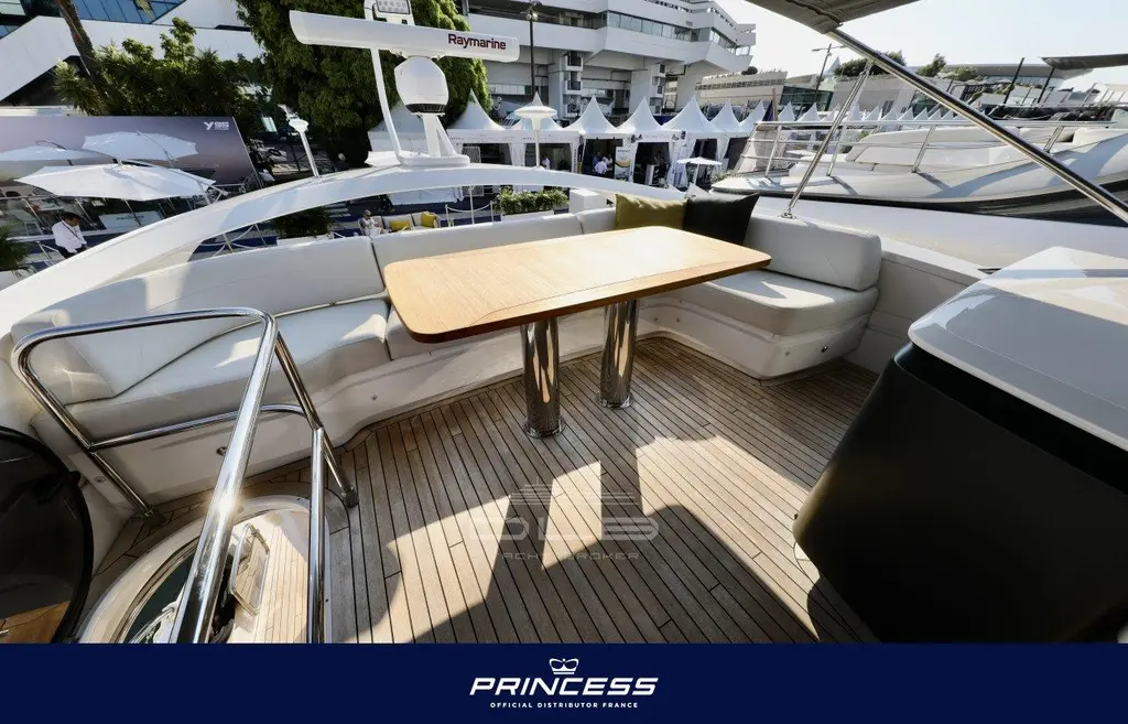 2020 Princess S66 Yacht For Sale in Mandelieu 2020 Princess S66 Yacht For Sale in Mandelieu