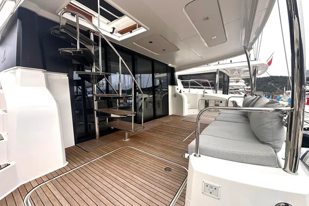 2021 Fountaine Pajot Motor Yacht 44 Yacht For Sale in Marmaris 2021 Fountaine Pajot Motor Yacht 44 Yacht For Sale in Marmaris