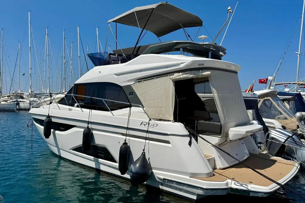 SIRIUS 2023 Bavaria R40 Fly Yacht For Sale in Bodrum SIRIUS 2023 Bavaria R40 Fly Yacht For Sale in Bodrum