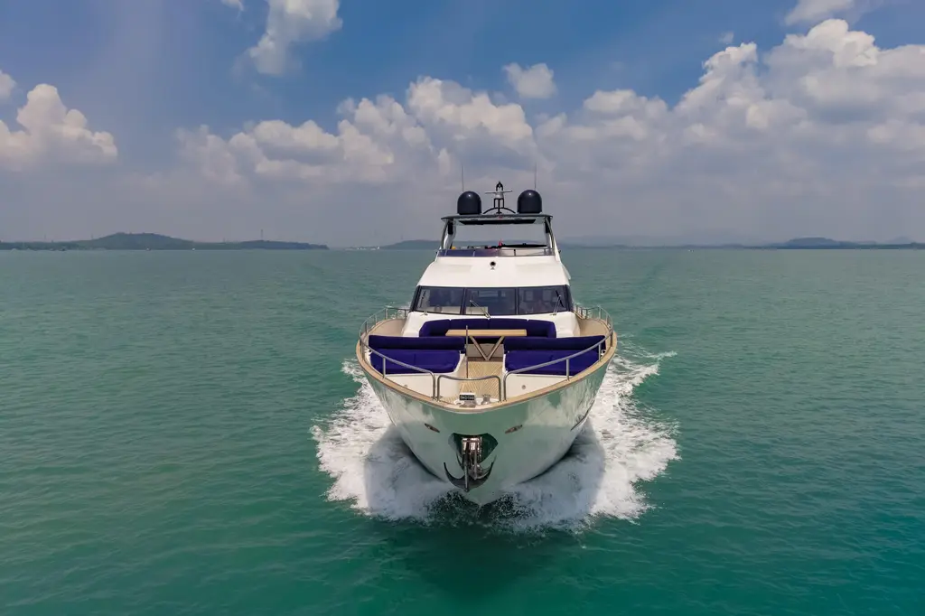 SEA MYSTERY 2014 Sunseeker 28 Metre Yacht Yacht For Sale in Phuket SEA MYSTERY 2014 Sunseeker 28 Metre Yacht Yacht For Sale in Phuket